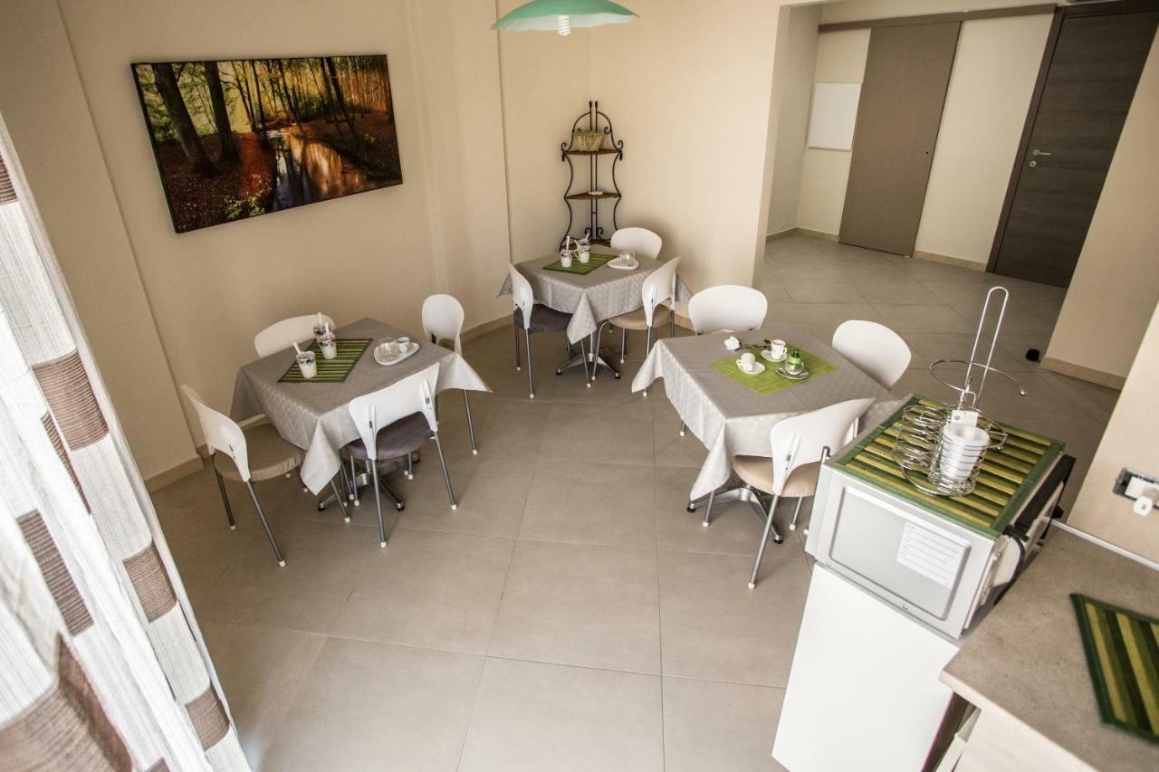 Meridiana B&B มิลาซโซ ภายนอก รูปภาพ