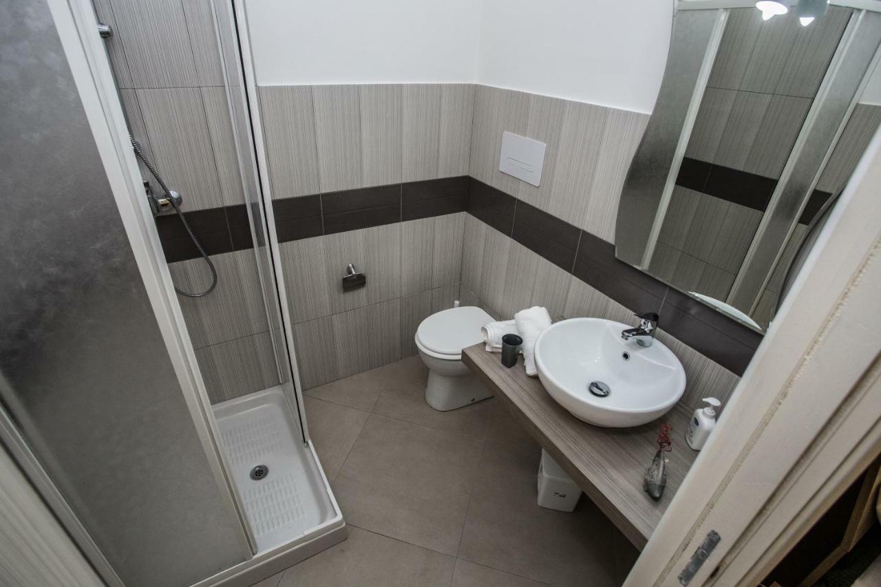 Meridiana B&B มิลาซโซ ภายนอก รูปภาพ